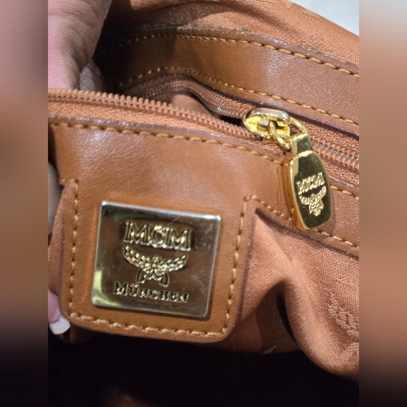 MCM COGNAC VISETOS MONOGRAM BOSTON BAG-AUTHENTIC - Picture 8 of 14